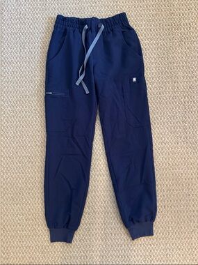Figs Women's Navy Jogger Scrub Pants